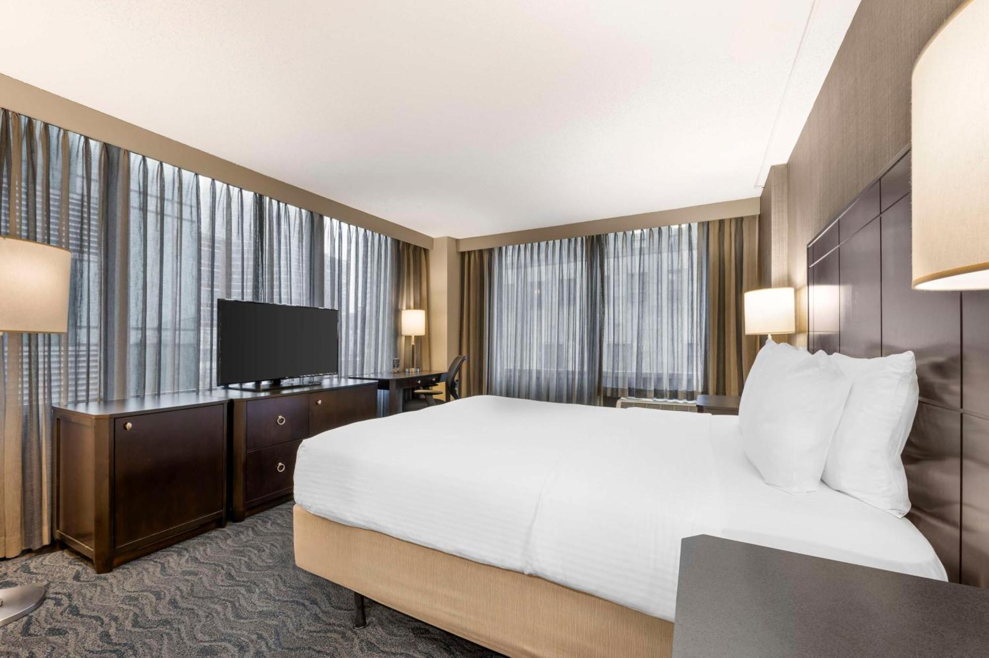 Best Western Grant Park Hotel Chicago Exterior photo